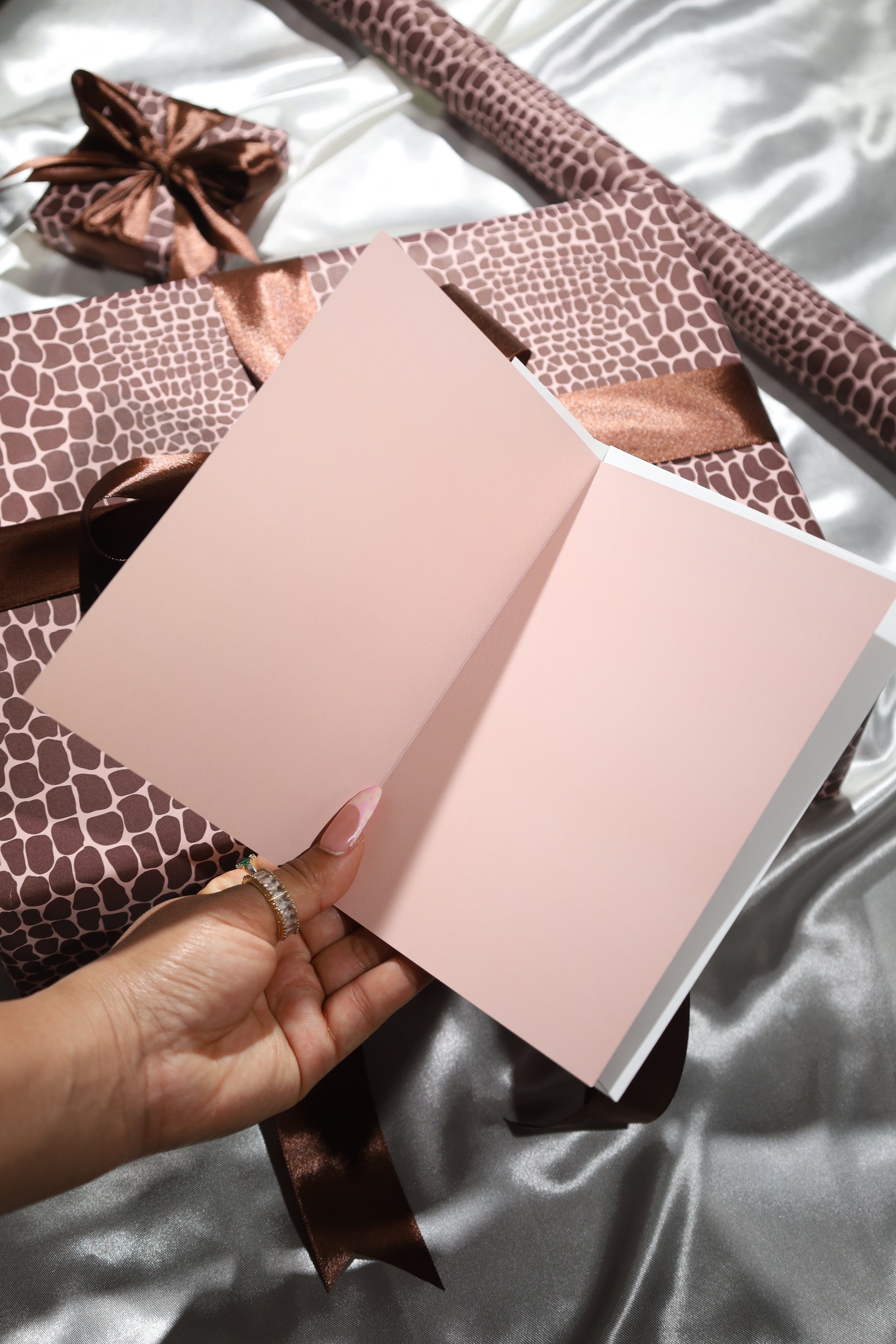 Velvet Croc Gift Set